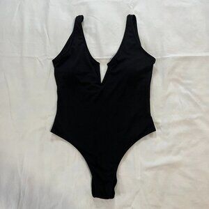 Zaful Black Plunge V-Neck Ribbed One Piece Swimsuit | Size XL